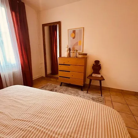 度假居 Maison De Famille A Deux Pas De La Et Du Centre *