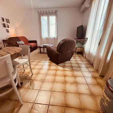 度假居 Maison De Famille A Deux Pas De La Et Du Centre *